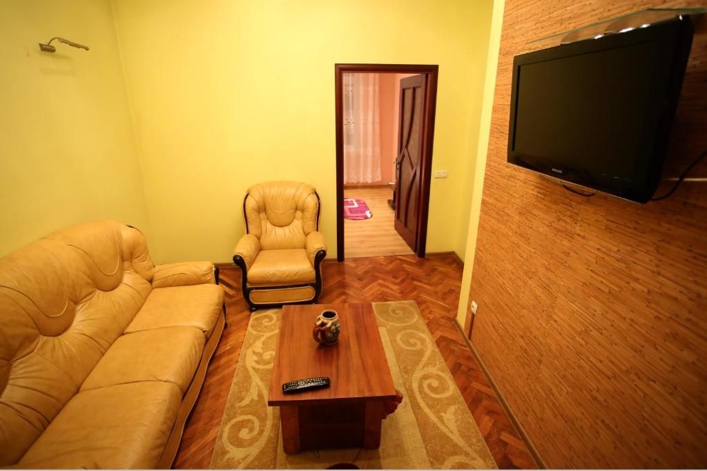 Апартаменты ROMANTIC Apartments - TWO BEDROOMS Львов-34